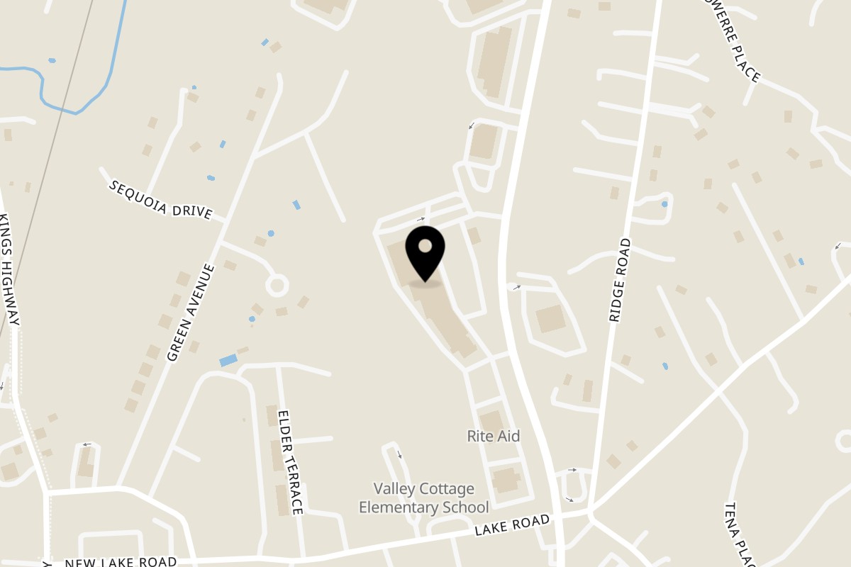 Map showing the location of Valley Pizza on Lake Ridge Plaza, 4 Lakeridge Drive in Valley Cottage